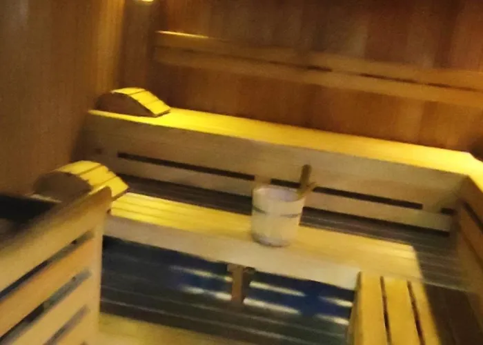 Casa Alpina - Pool&sauna - By Hermann Weiss شقة *